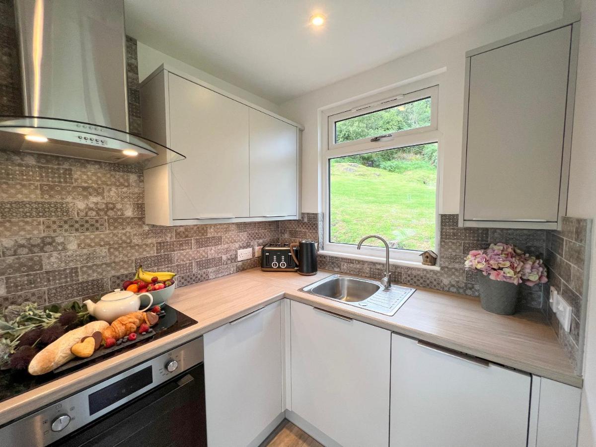 Ciaran Cottage Fearnan Bagian luar foto